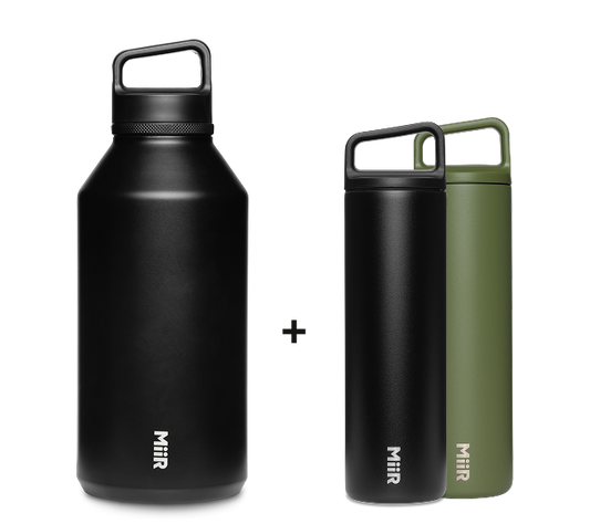 64oz-wm-bottle-2x-20oz-wm-bottles-u3 64oz-bundle-02_1_18b15d87-3696-46e8-b17a-5e1130138654.png