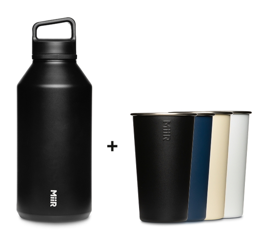 64oz-wm-bottle-4x-pint-cups-y6 64oz-bundle-04.png