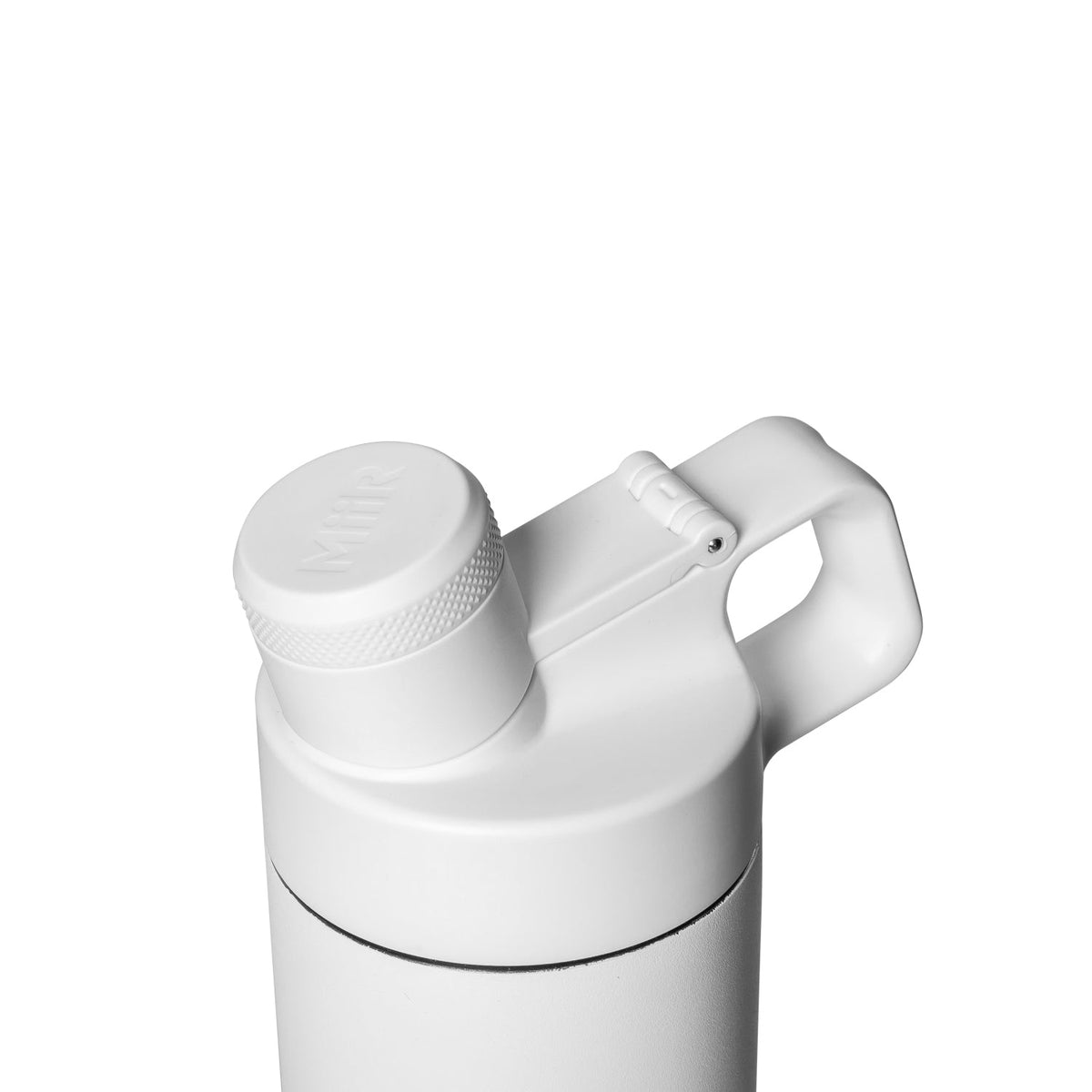 chug-bottle-m6 Leakproof_Chug_Lid_White_X2_Studio__WMB2CH20001_45_Closed__WMB2CH16233__WMB2CH16234__WMB2CH32229.jpg