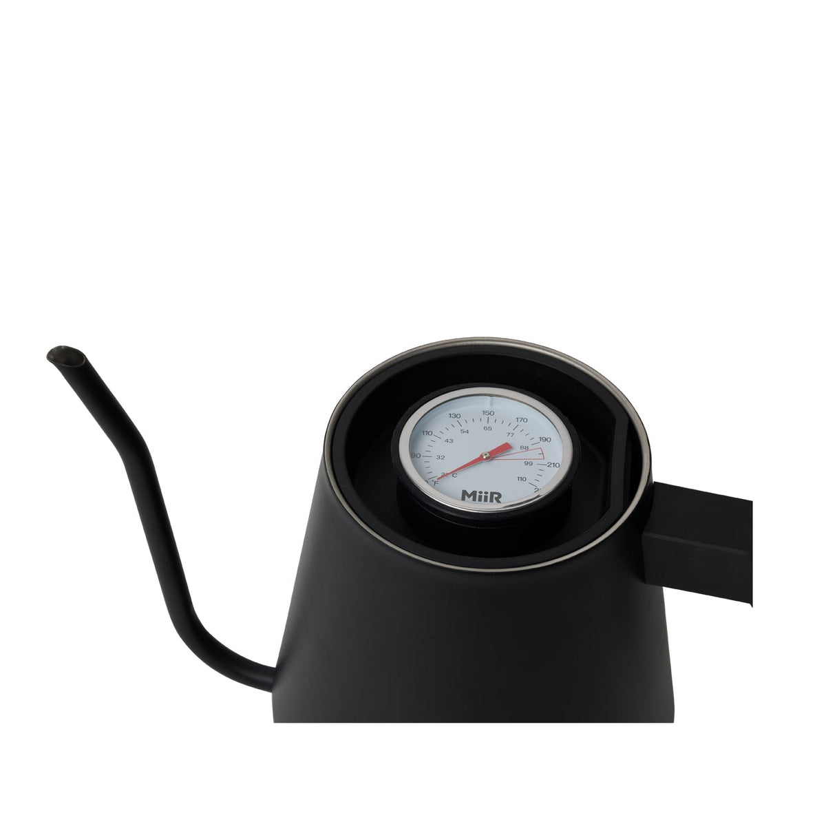 new-standard-pour-over-kettle-y1 Pour_Over_Kettle_Black_Studio_0222_1_45_Deg_Lid__POK1SNOS002.jpg