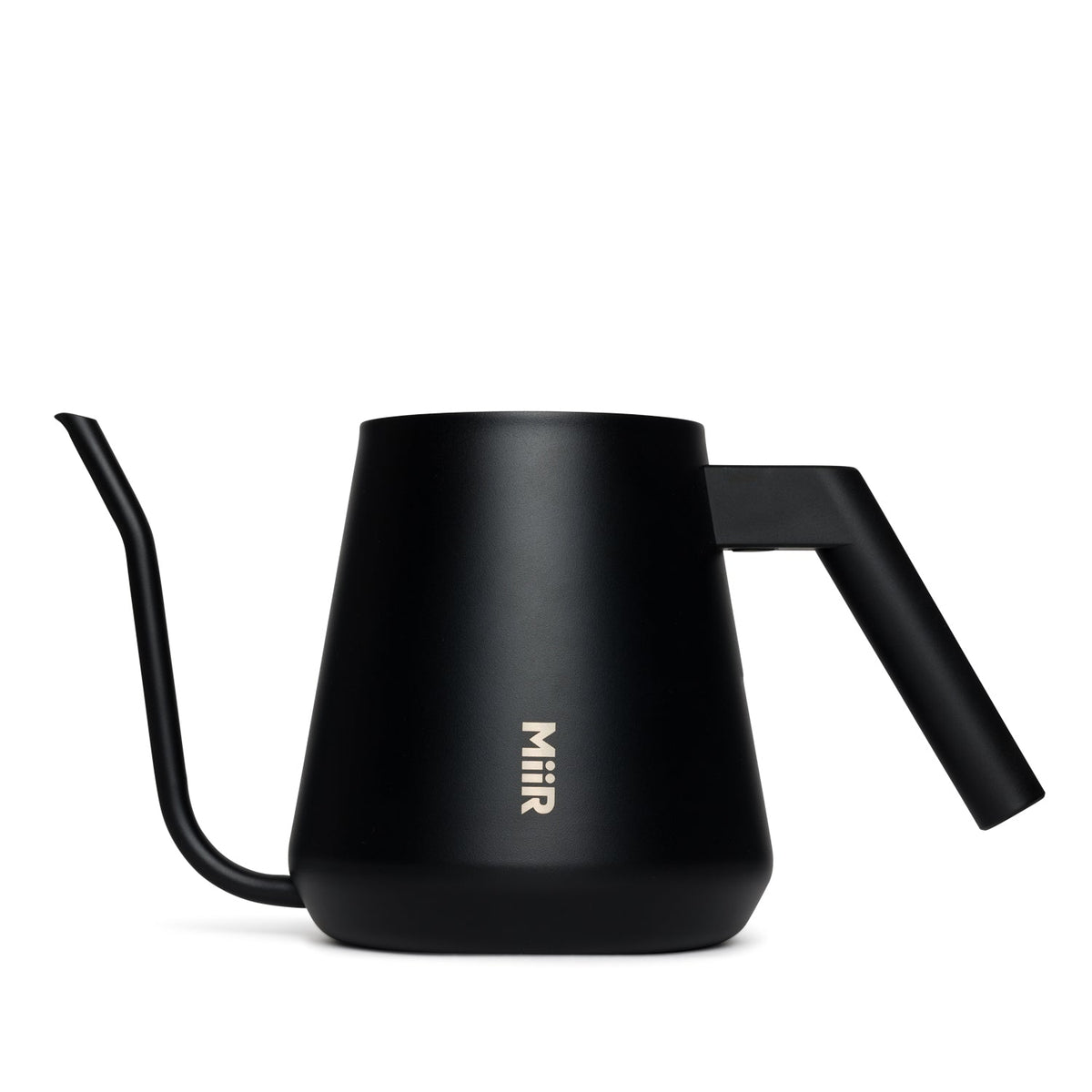 new-standard-pour-over-kettle-y1 Pour_Over_Kettle_Black_Studio_0222_Front.jpg