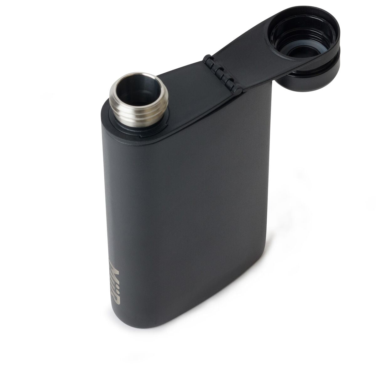 aero-flask-q8 WebPDP-Flask_Black_Studio_1022_45Deg_Open__FLK1SSOS002.jpg