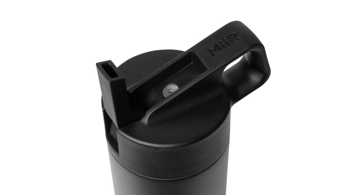 straw-bottle-o4 WebPDP-Straw_Lid_2_Black_Studio_0221_45deg_Open__WMB1SL20002.jpg